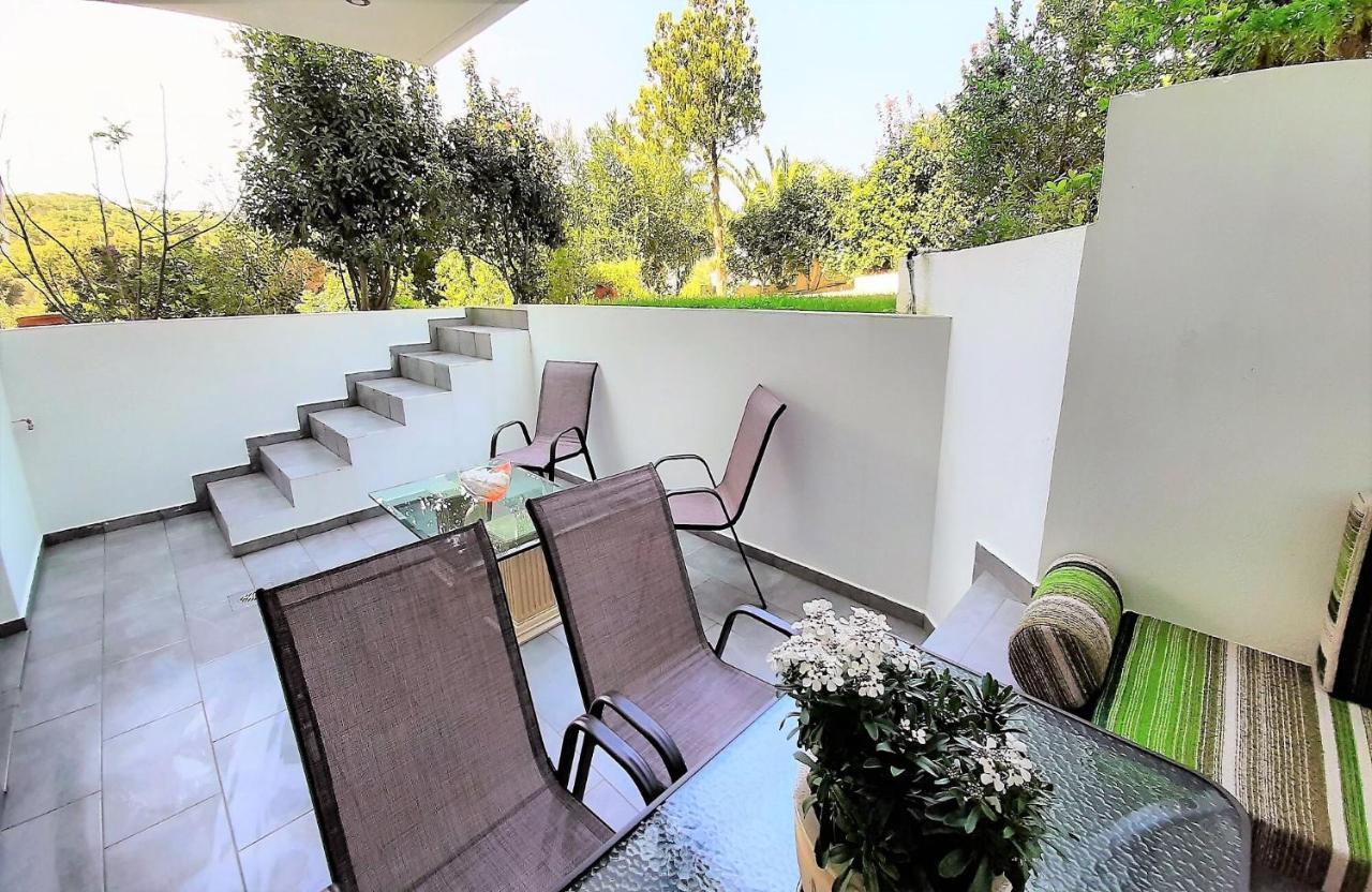 Dea Del Mare Complex In Front Of The Sea. Sounion Exterior foto