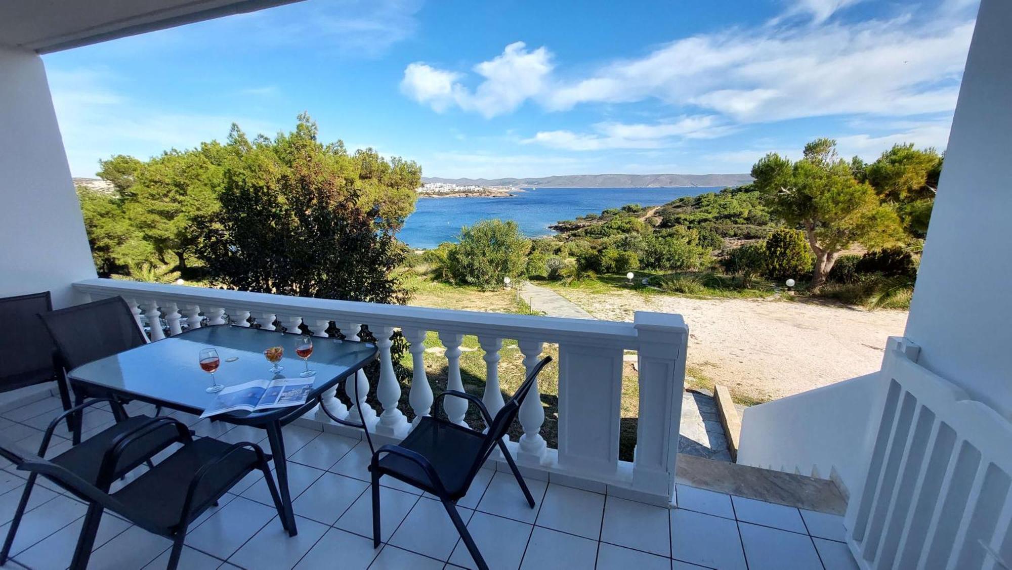 Dea Del Mare Complex In Front Of The Sea. Sounion Exterior foto